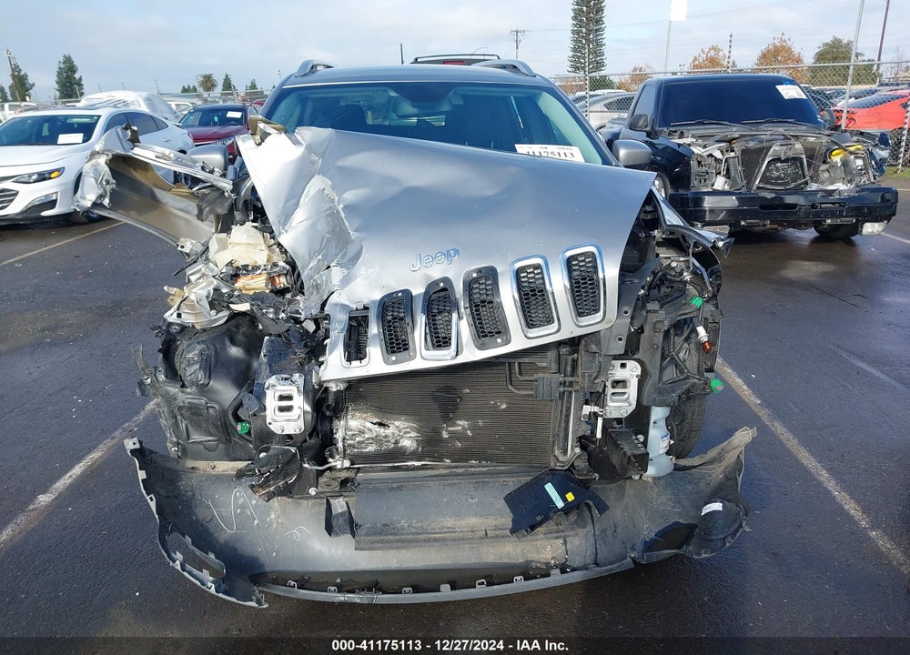 2016 JEEP CHEROKEE LATITUDE VIN: 1C4PJLCB2GW127818