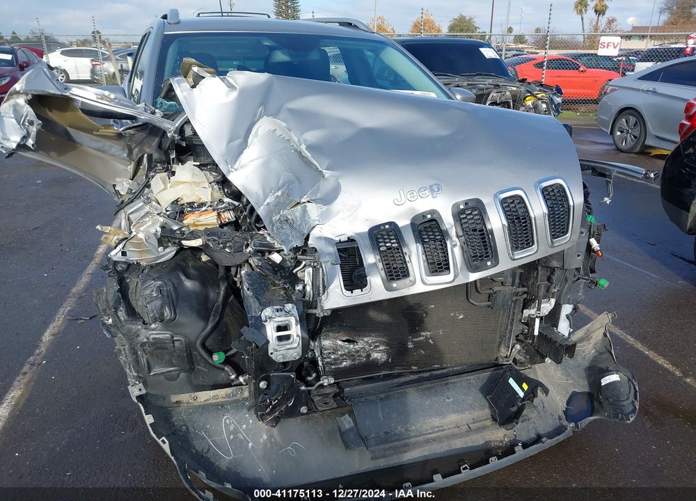 2016 JEEP CHEROKEE LATITUDE VIN: 1C4PJLCB2GW127818