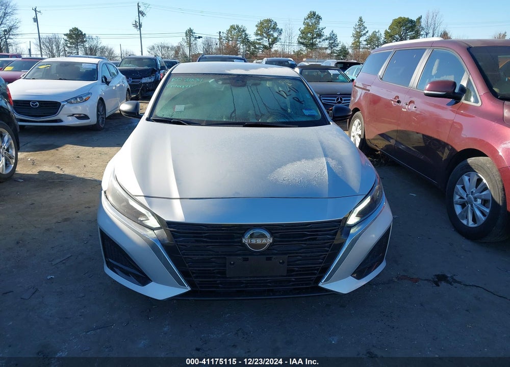 2024 NISSAN ALTIMA SV FWD VIN: 1N4BL4DV4RN350167