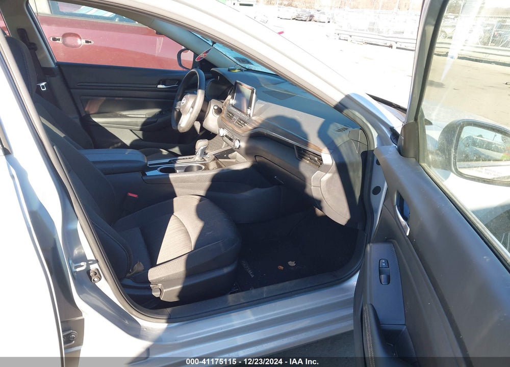 2024 NISSAN ALTIMA SV FWD VIN: 1N4BL4DV4RN350167