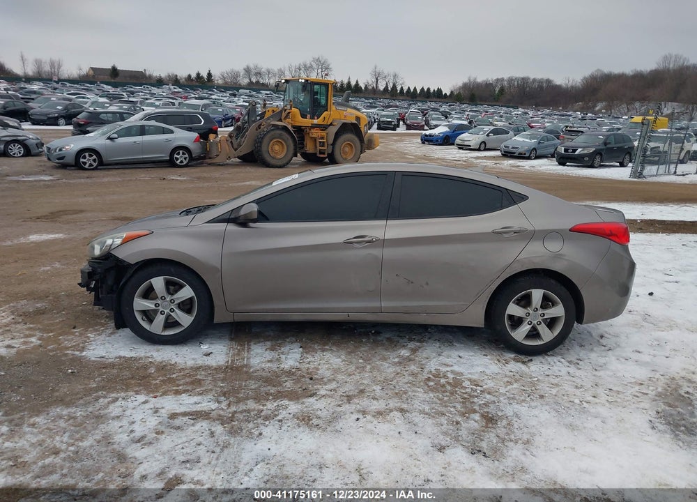 2012 HYUNDAI ELANTRA VIN: 5NPDH4AE8CH099394