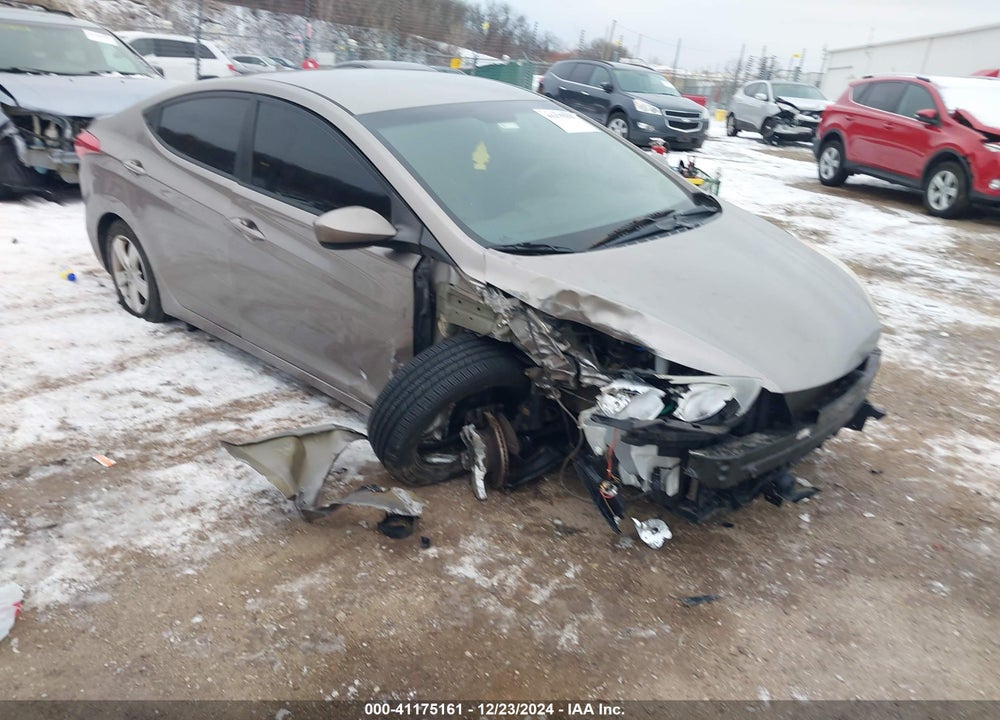 2012 HYUNDAI ELANTRA VIN: 5NPDH4AE8CH099394