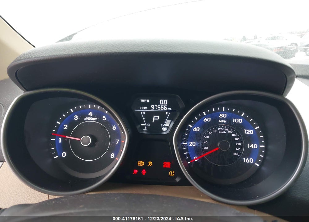 2012 HYUNDAI ELANTRA VIN: 5NPDH4AE8CH099394