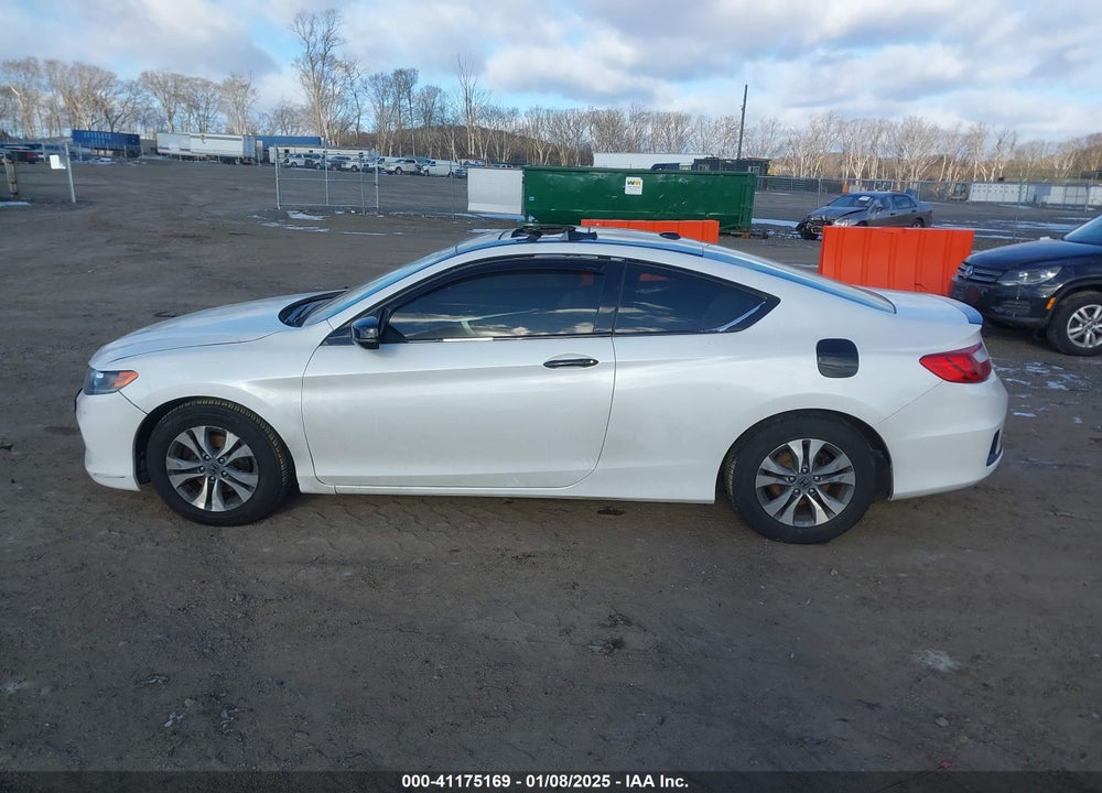 2013 HONDA ACCORD VIN: 1HGCT1B8XDA012154