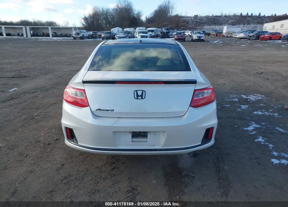 2013 HONDA ACCORD VIN: 1HGCT1B8XDA012154