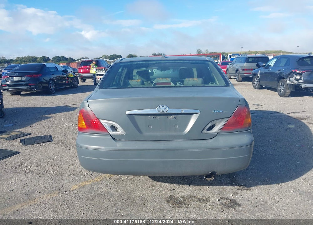 2000 TOYOTA AVALON XLS VIN: 4T1BF28B4YU030076