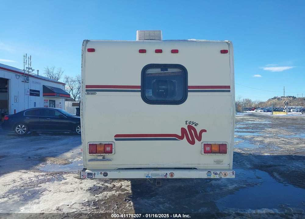 1992 WINNEBAGO WALK-IN VAN VIN: JT5VN94T2N0028028