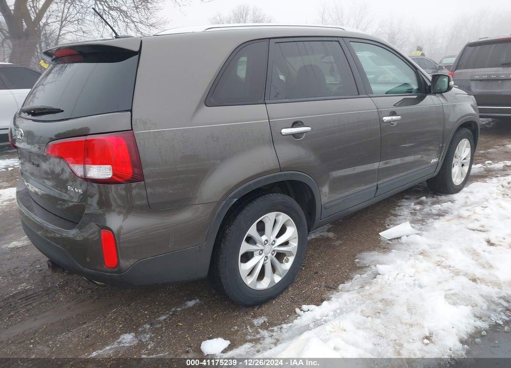 2015 KIA SORENTO EX V6 VIN: 5XYKUDA78FG614068