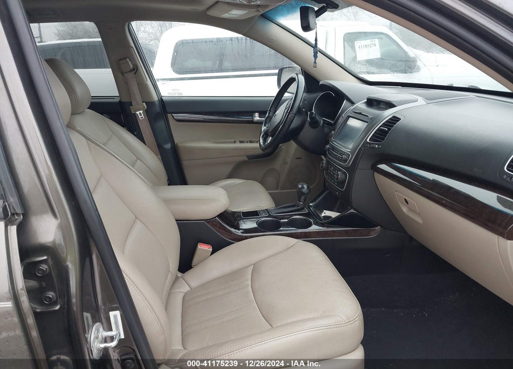 2015 KIA SORENTO EX V6 VIN: 5XYKUDA78FG614068