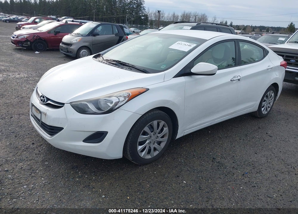 2012 HYUNDAI ELANTRA VIN: 5NPDH4AE0CH111697
