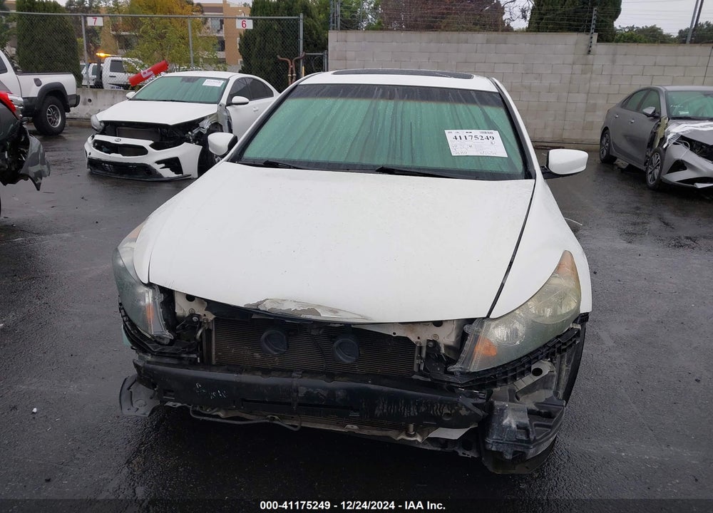 2010 HONDA ACCORD 2.4 EX-L VIN: 1HGCP2F84AA142642