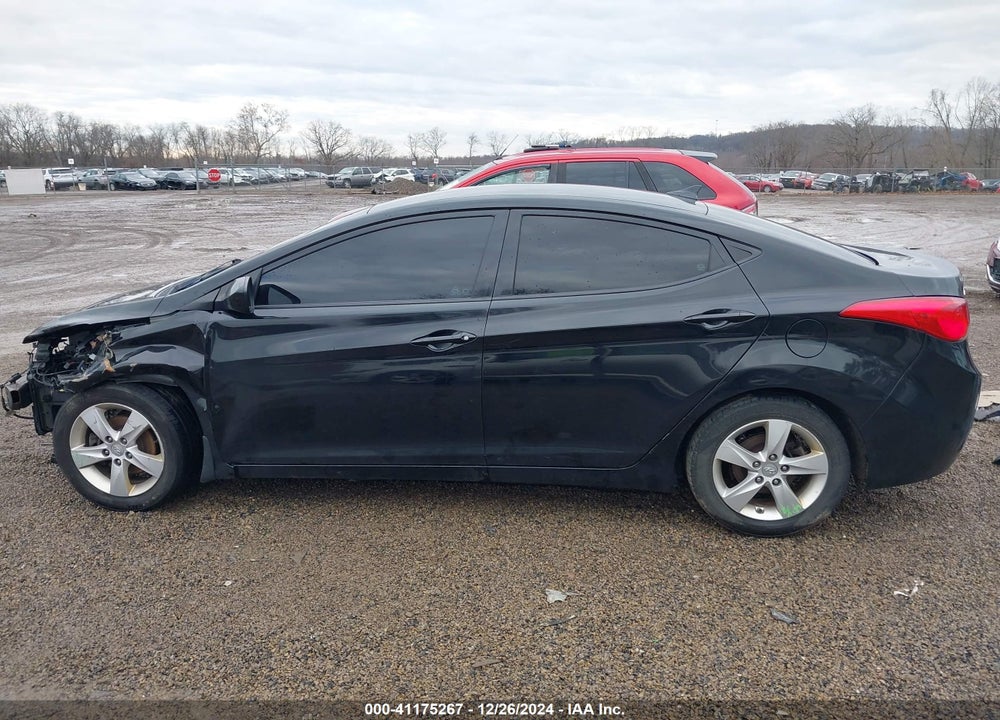 2013 HYUNDAI ELANTRA GLS VIN: 5NPDH4AE3DH350727