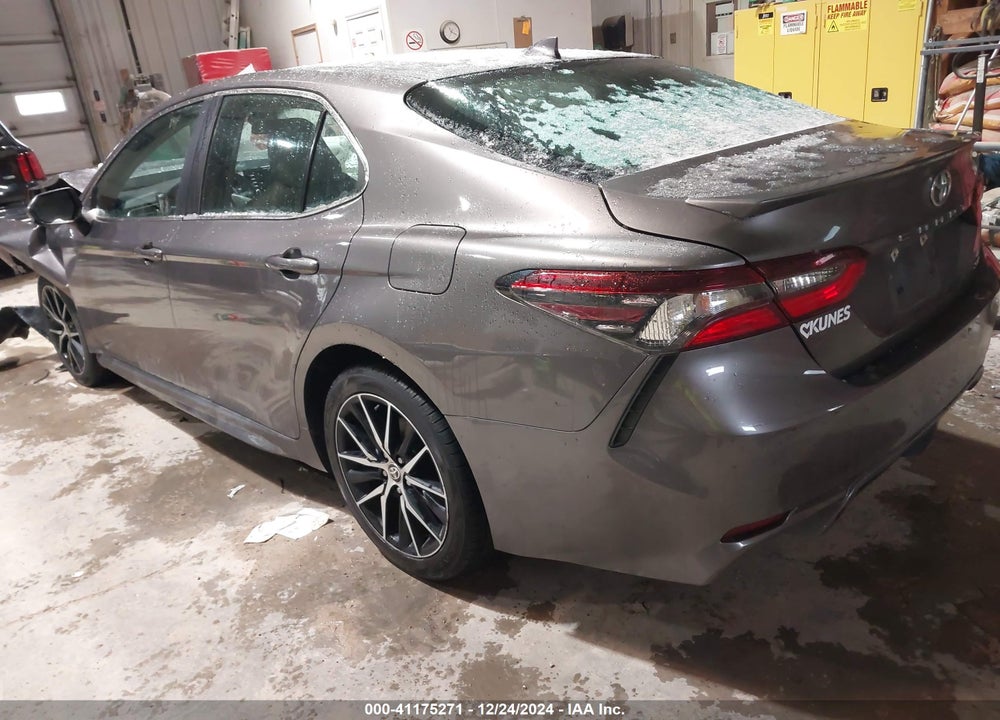 2021 TOYOTA CAMRY SE VIN: 4T1G11AK0MU414701