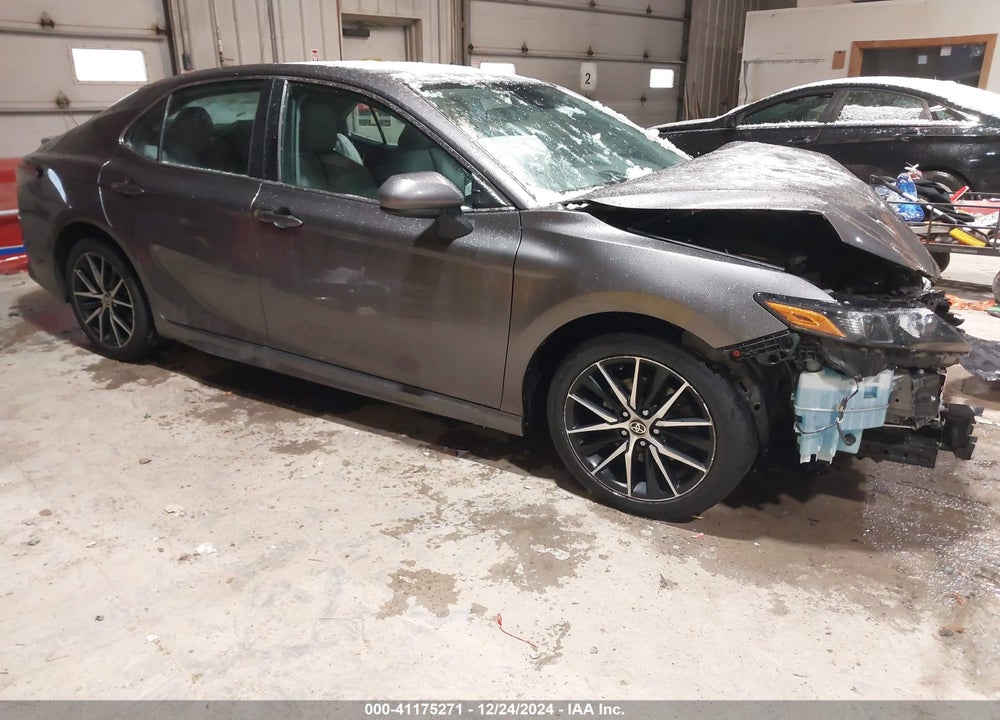 2021 TOYOTA CAMRY SE VIN: 4T1G11AK0MU414701