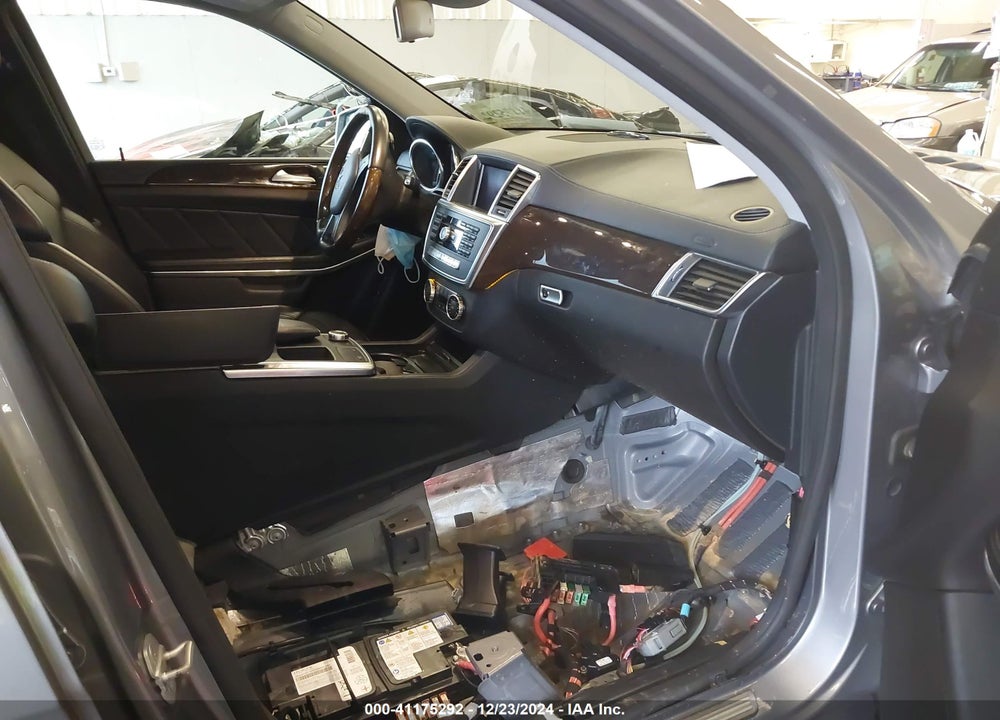 2014 MERCEDES-BENZ GL 450 VIN: 4JGDF7CE0EA415980