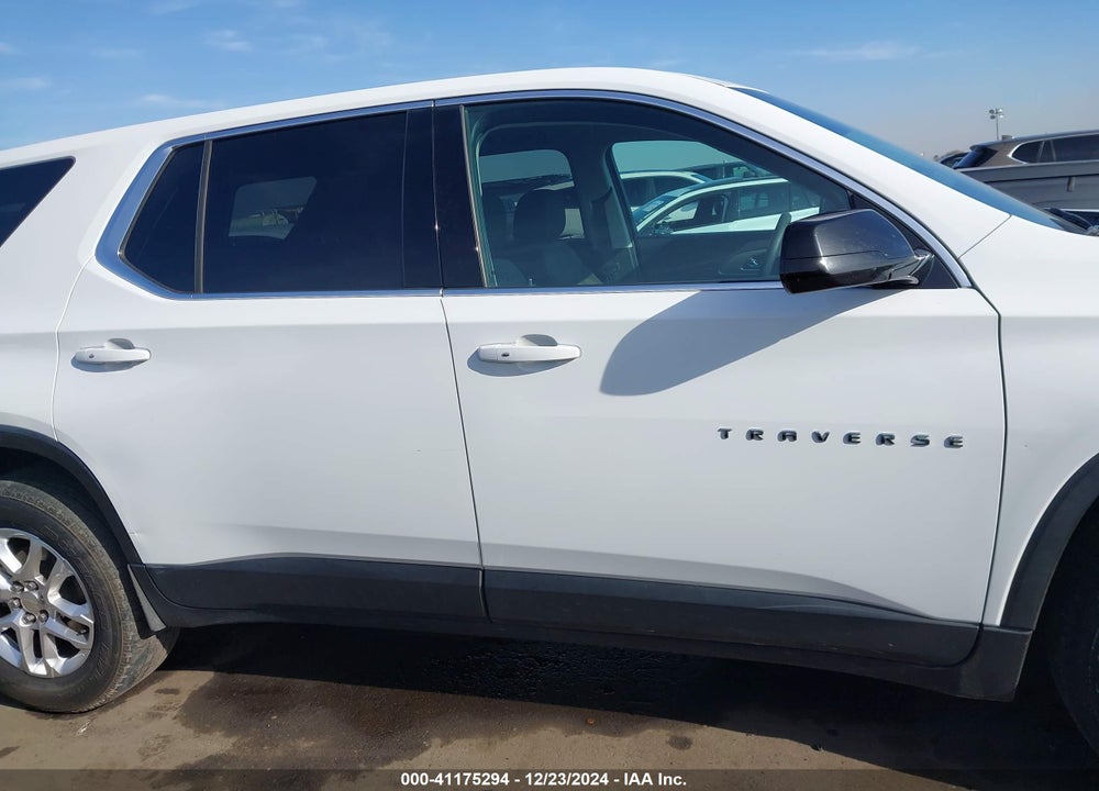 2020 CHEVROLET TRAVERSE FWD LS VIN: 1GNERFKW7LJ115555