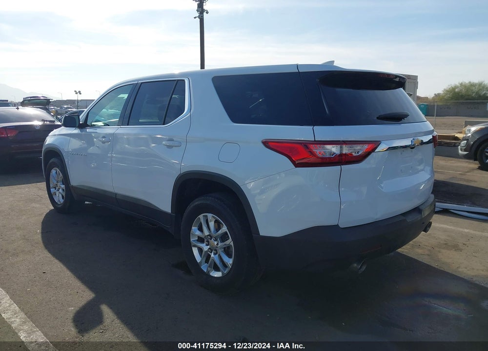 2020 CHEVROLET TRAVERSE FWD LS VIN: 1GNERFKW7LJ115555