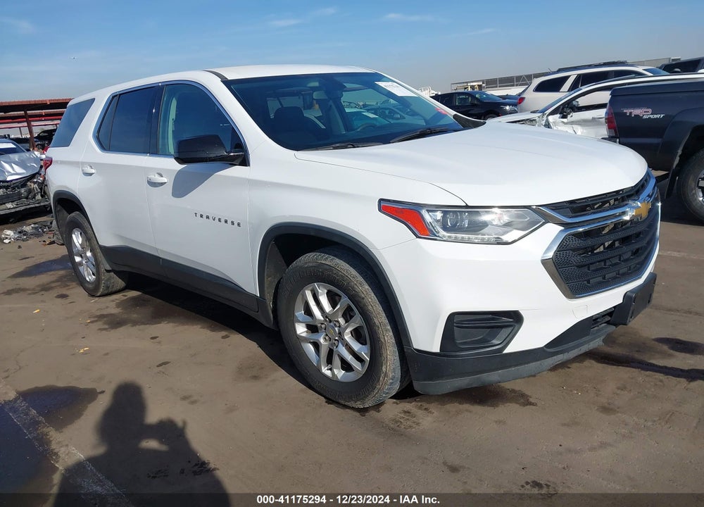 2020 CHEVROLET TRAVERSE FWD LS VIN: 1GNERFKW7LJ115555