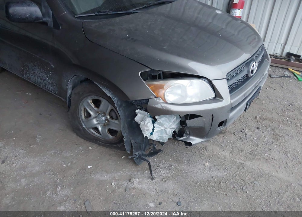 2011 TOYOTA RAV4 VIN: JTMBF4DV1B5043840