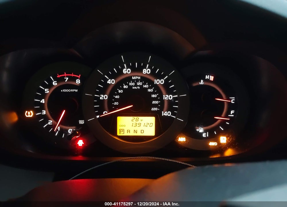 2011 TOYOTA RAV4 VIN: JTMBF4DV1B5043840