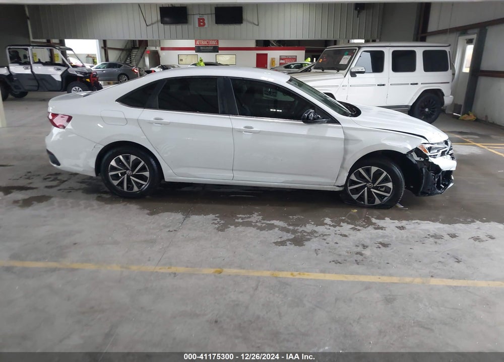 2023 VOLKSWAGEN JETTA VIN: 3VW5M7BU1PM052311