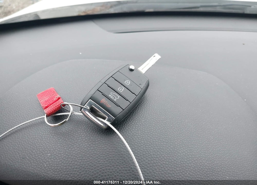 2016 KIA SOUL VIN: KNDJN2A20G7834563