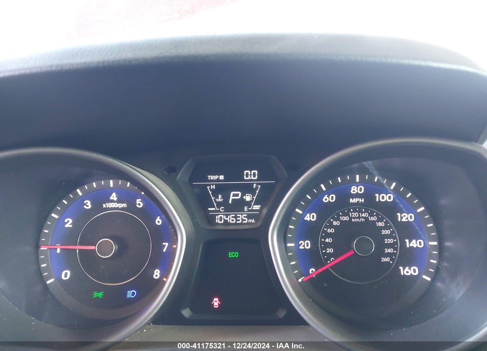 2015 HYUNDAI ELANTRA LIMITED VIN: 5NPDH4AE8FH559884