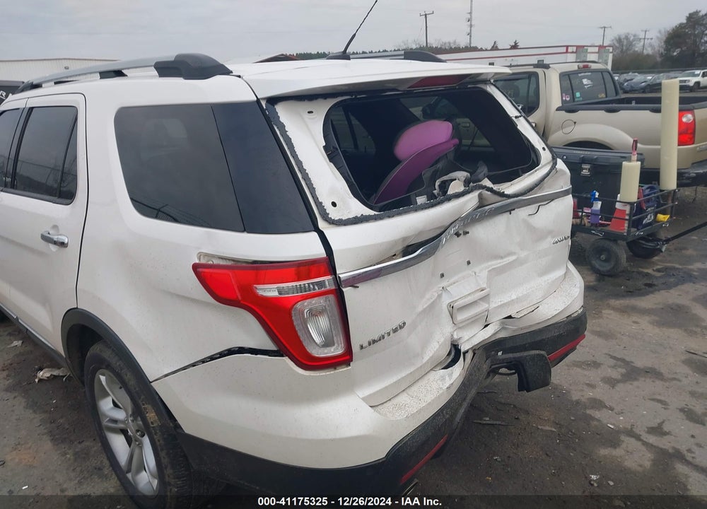 2011 FORD EXPLORER VIN: 1FMHK8F83BGA03358