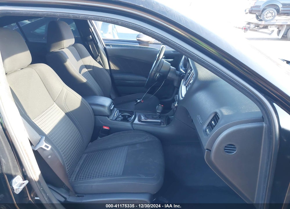2017 DODGE CHARGER SXT AWD VIN: 2C3CDXJG8HH590532