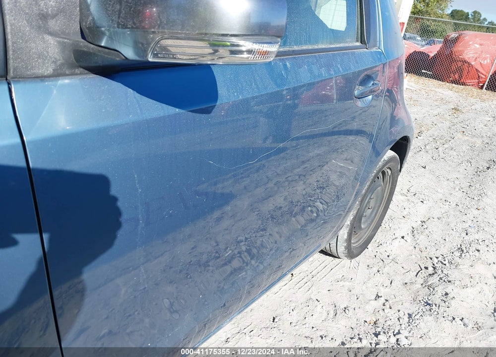 2012 SCION IQ VIN: JTNJJXB06CJ017287