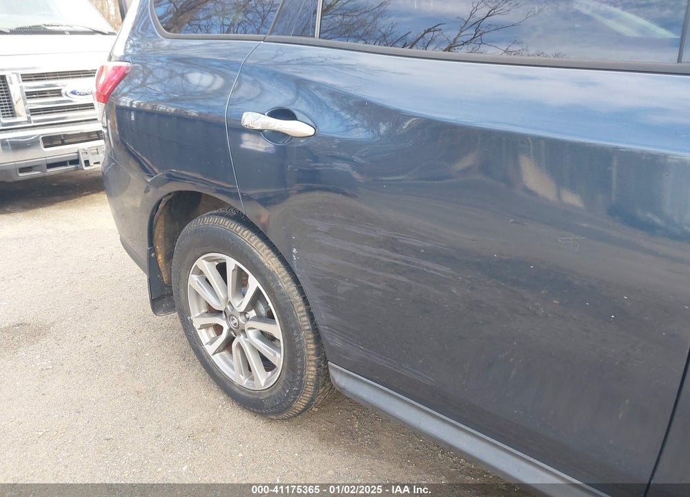 2013 NISSAN PATHFINDER SV VIN: 5N1AR2MM7DC680983