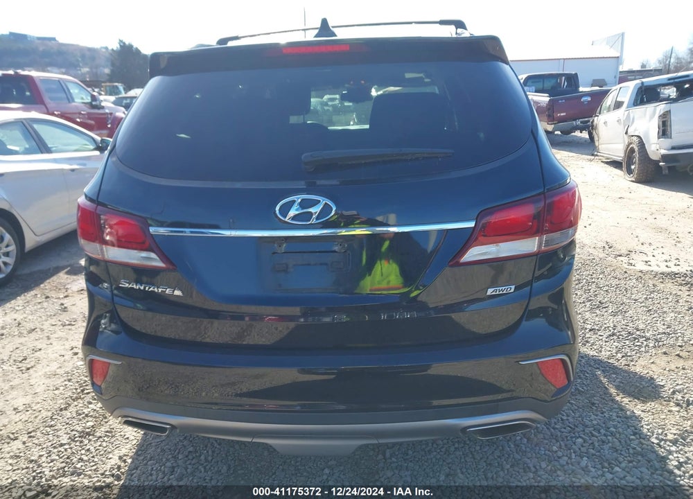2017 HYUNDAI SANTA FE SE VIN: KM8SMDHF3HU176506
