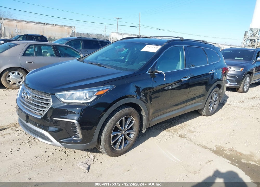 2017 HYUNDAI SANTA FE SE VIN: KM8SMDHF3HU176506