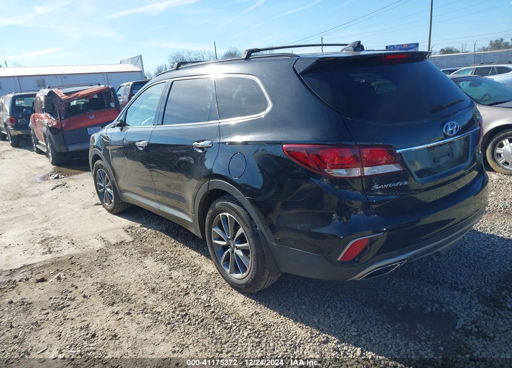 2017 HYUNDAI SANTA FE SE VIN: KM8SMDHF3HU176506