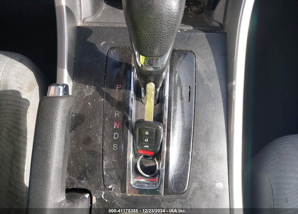 2015 HONDA ACCORD LX VIN: 1HGCR2F37FA150949