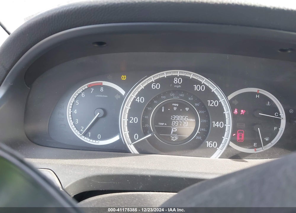 2015 HONDA ACCORD LX VIN: 1HGCR2F37FA150949