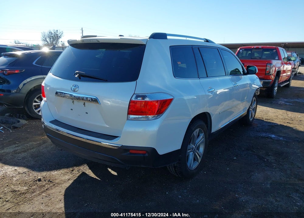 2011 TOYOTA HIGHLANDER LIMITED V6 VIN: 5TDYK3EH5BS049112