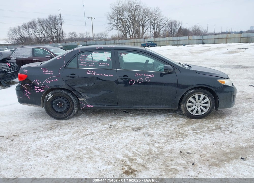 2013 TOYOTA COROLLA LE VIN: 2T1BU4EE2DC077229