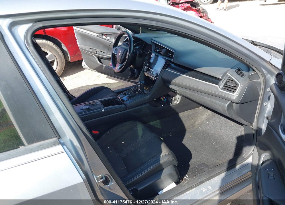 2019 HONDA CIVIC VIN: 2HGFC2F86KH517085
