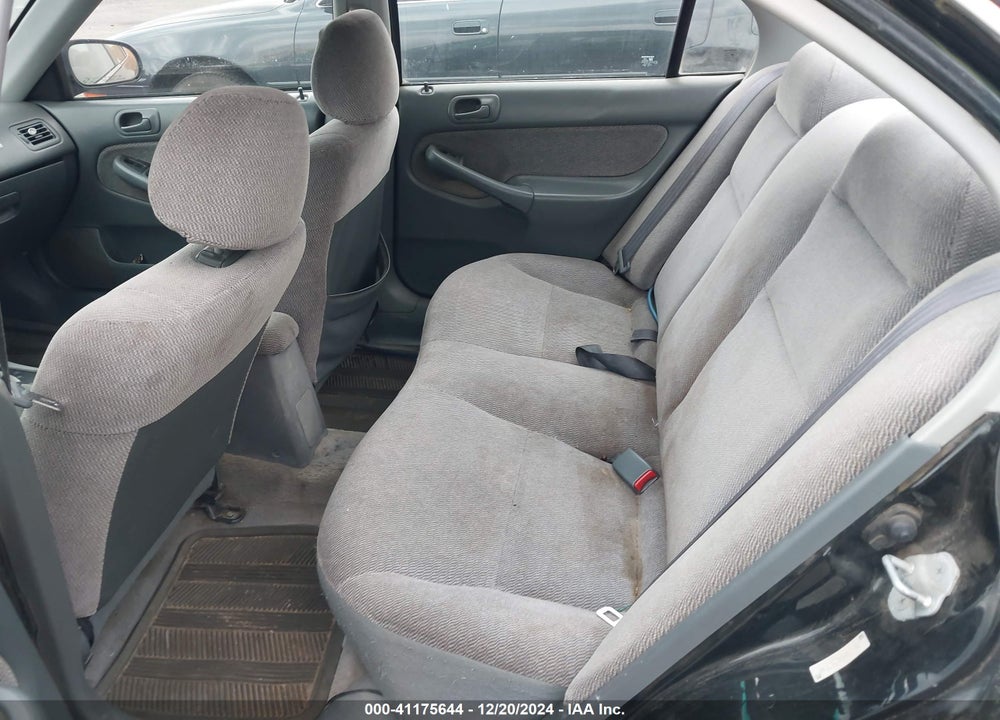 1997 HONDA CIVIC LX VIN: 2HGEJ6672VH543932