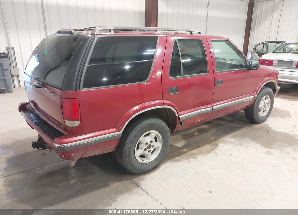 1997 CHEVROLET BLAZER LS VIN: 1GNDT13W1VK202136