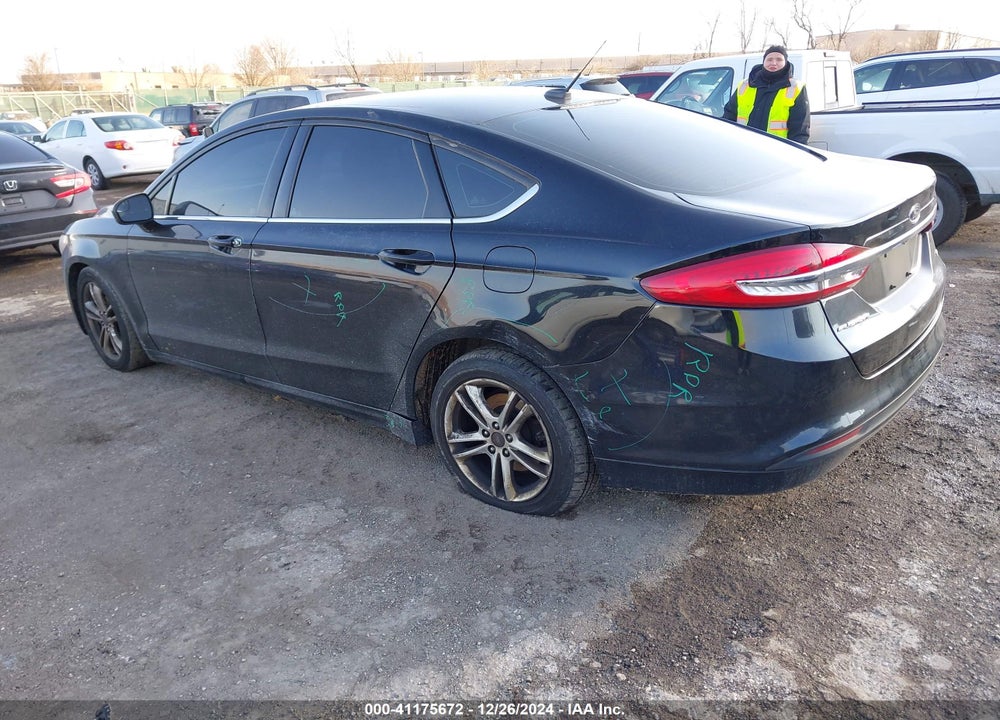 2018 FORD FUSION VIN: 3FA6P0H72JR125581