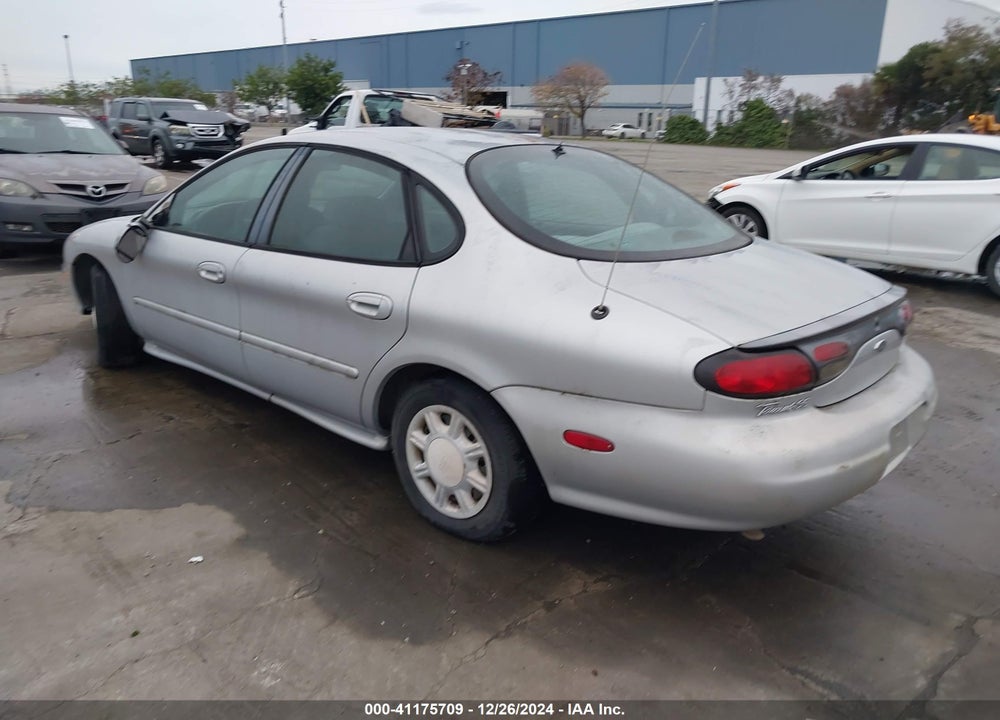 1998 FORD TAURUS LX/SE VIN: 1FAFP52U1WG106613