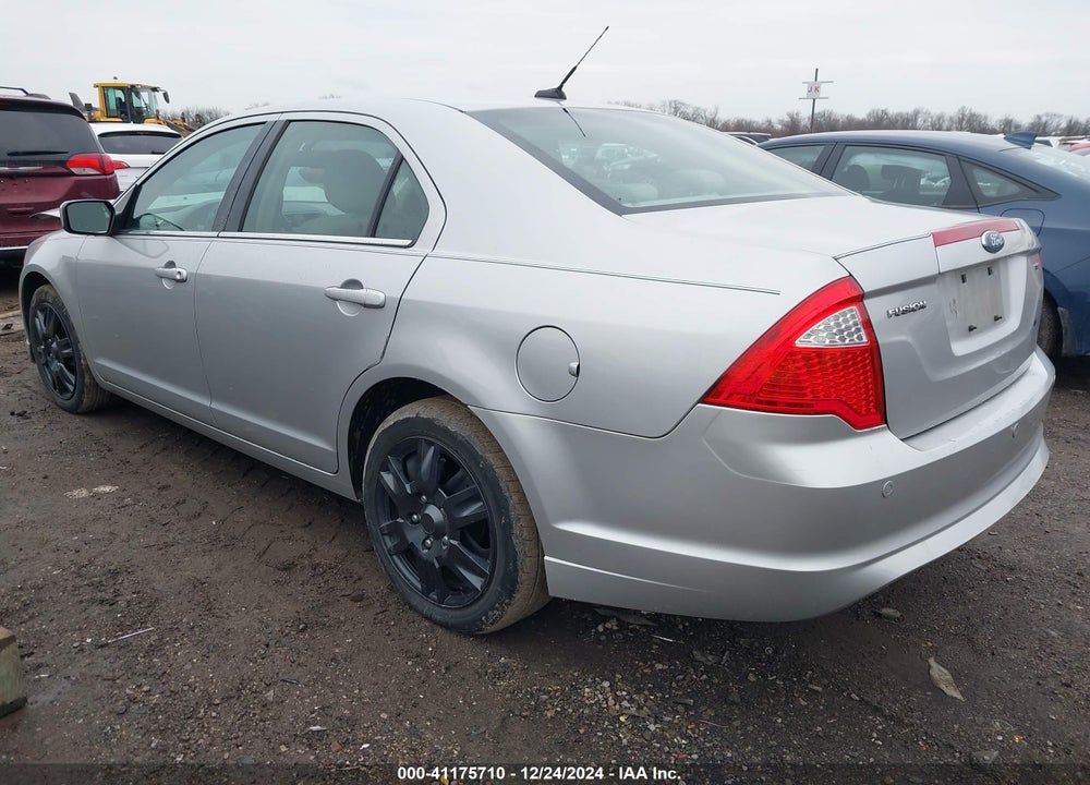 2010 FORD FUSION SE VIN: 3FAHP0HA0AR282319