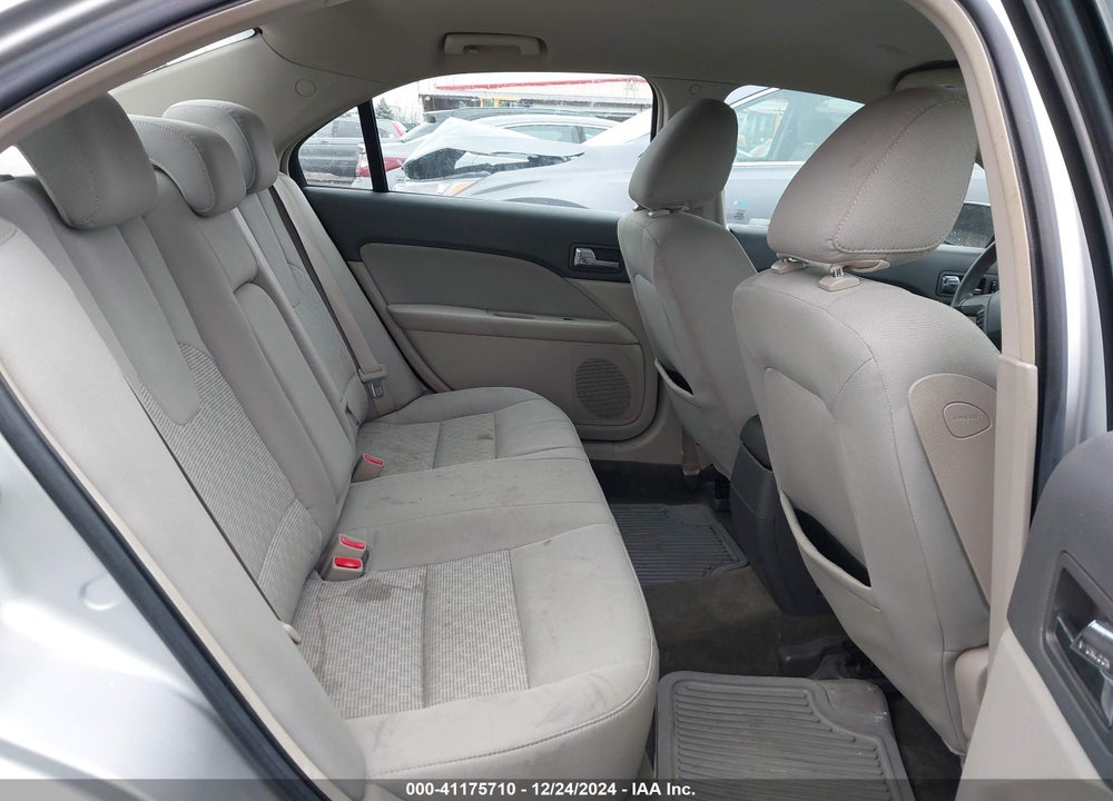 2010 FORD FUSION SE VIN: 3FAHP0HA0AR282319