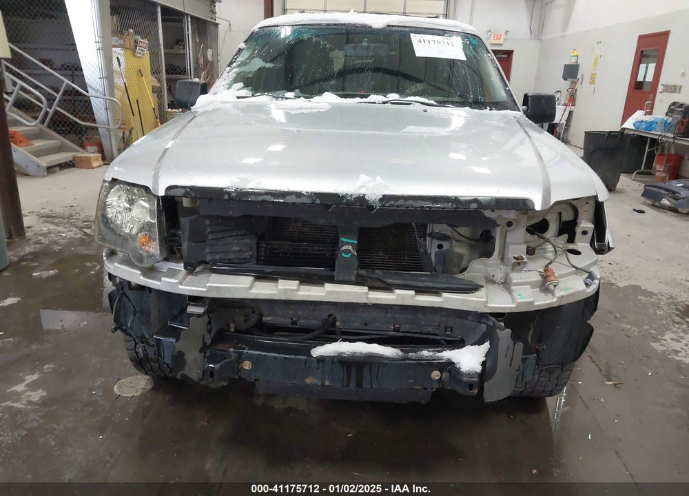 2009 FORD EXPLORER XLT VIN: 1FMEU73899UA20673