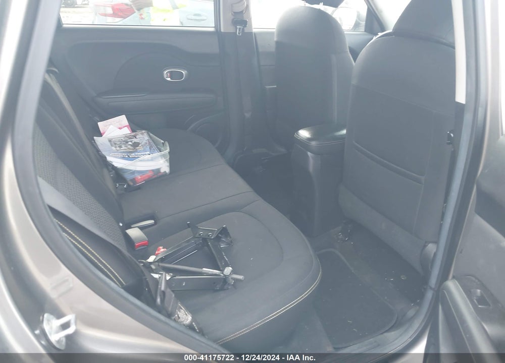 2015 KIA SOUL VIN: KNDJP3A50F7177899