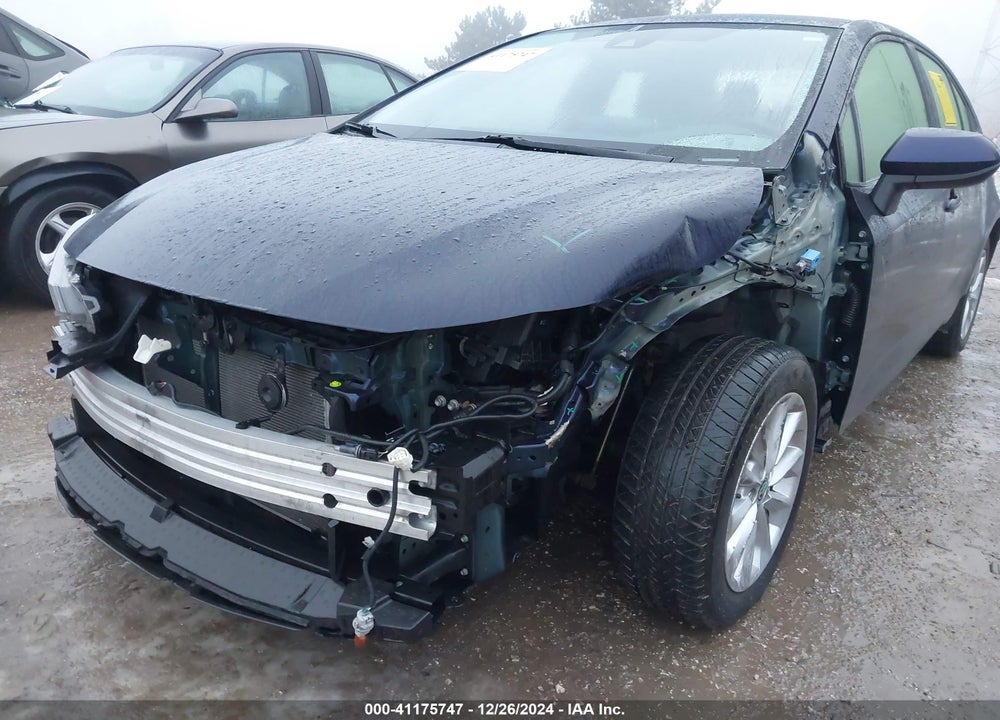 2021 TOYOTA COROLLA LE VIN: JTDVPMAE9MJ131690