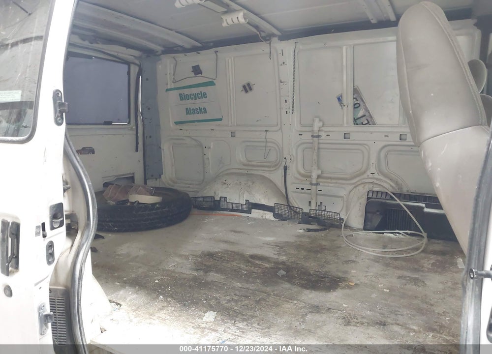 2000 CHEVROLET ASTRO VIN: 1GCDL19W6YB212603