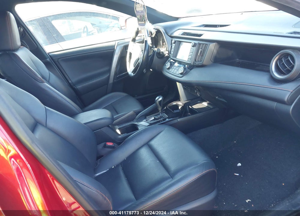 2016 TOYOTA RAV4 SE VIN: JTMNFREV4GJ087760
